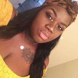 Meet your Posher, Alisha